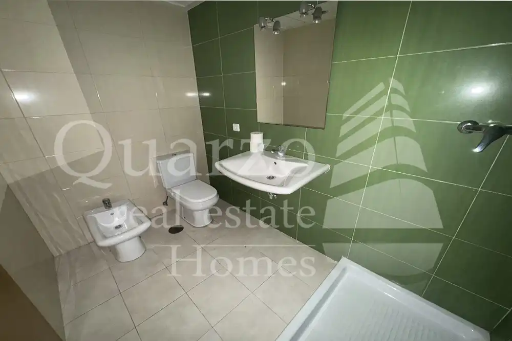 Baño de Piso en venta en Elda