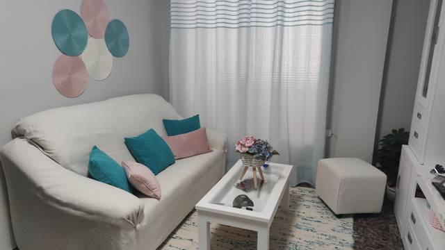 Piso en Alquiler en Calle Núcleo Residencial la Paz, 34 en La Paz - Las Américas