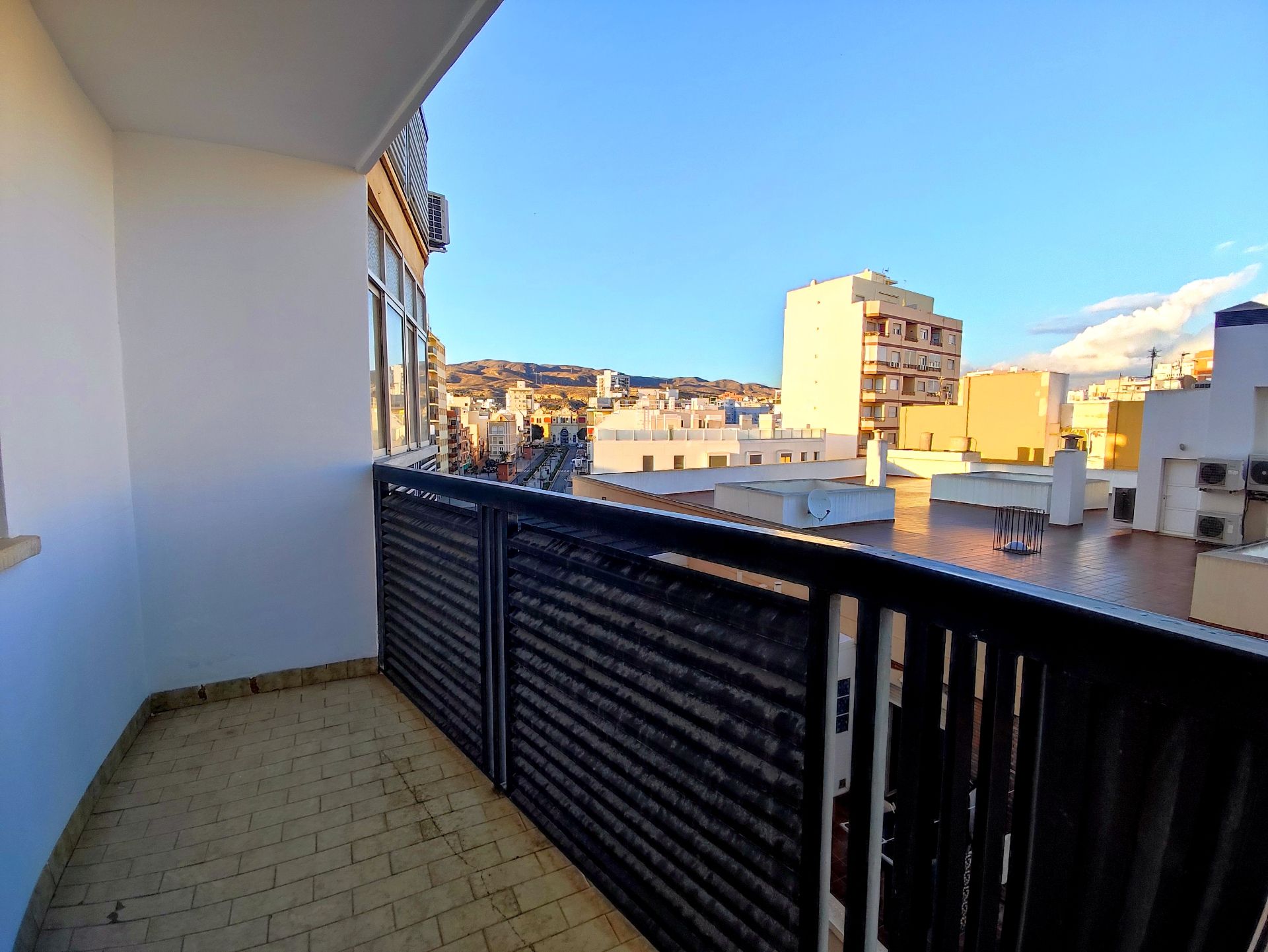 Terrassa de Pis en venda en  Almería Capital amb Terrassa, Traster i Forn