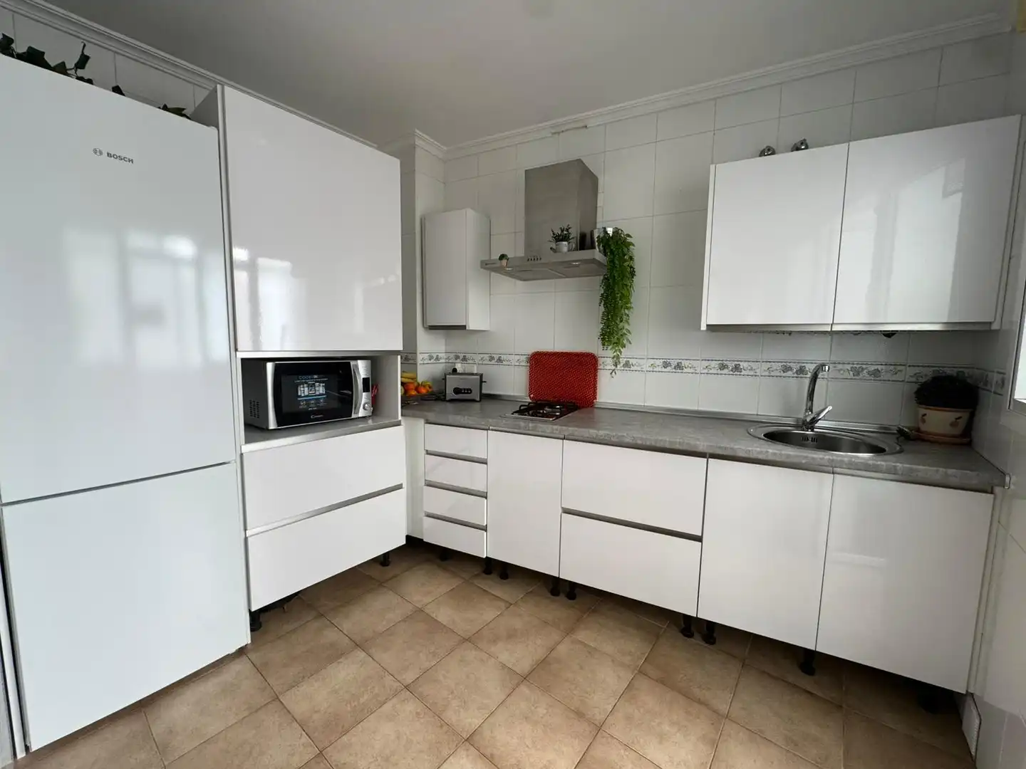 Kitchen of Flat for sale in Málaga  with Storage room and Furnished