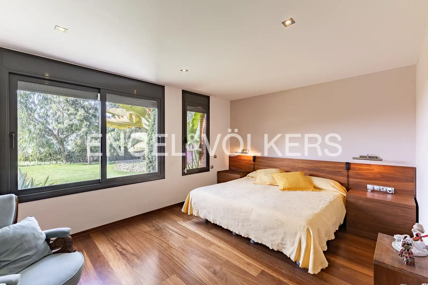 Bedroom of Houses for rent in Sant Andreu de Llavaneres  with Air Conditioner, Heating and Private garden