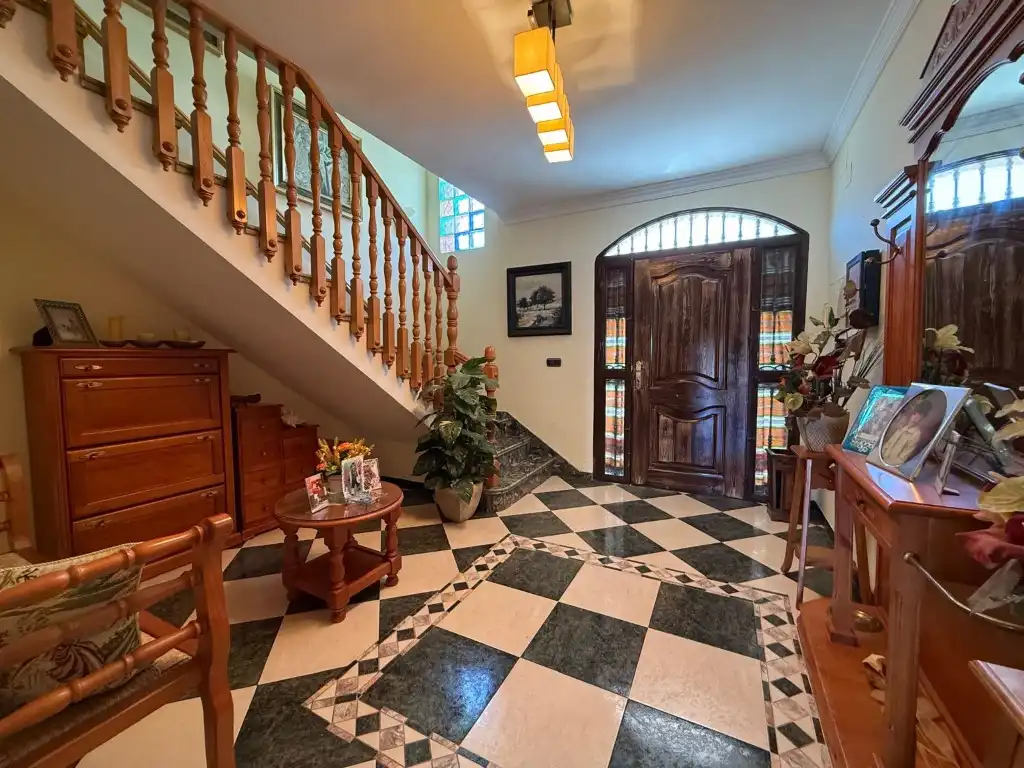 Houses for sale in Zafarraya  with Terrace, Storage room and Furnished