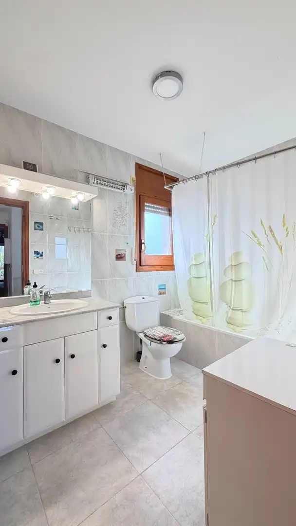 Bathroom of Detached homes for sale in Platja de Mont-roig