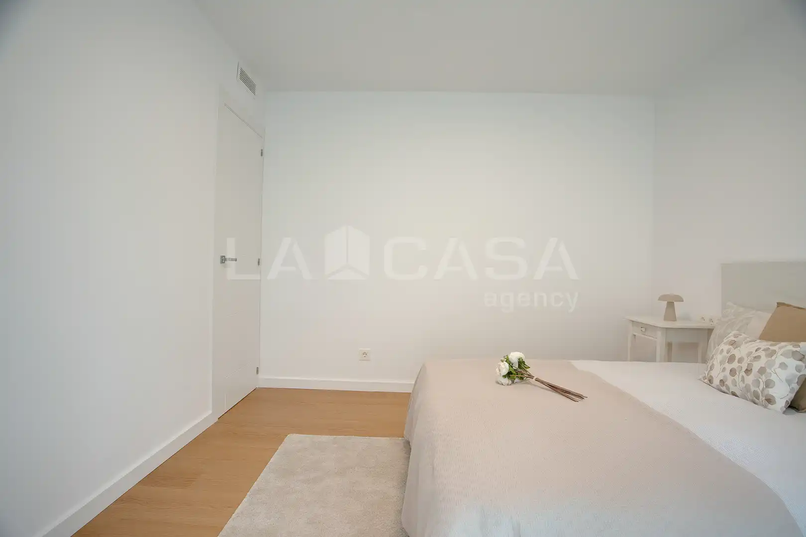 Schlafzimmer von Wohnung zum Verkauf in Barcelona mit Heizung und Balkon