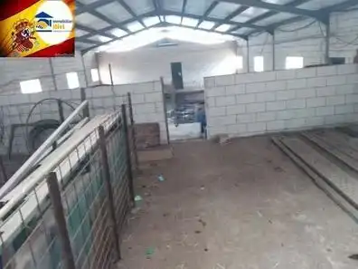 Nave industrial en venta en Almendral