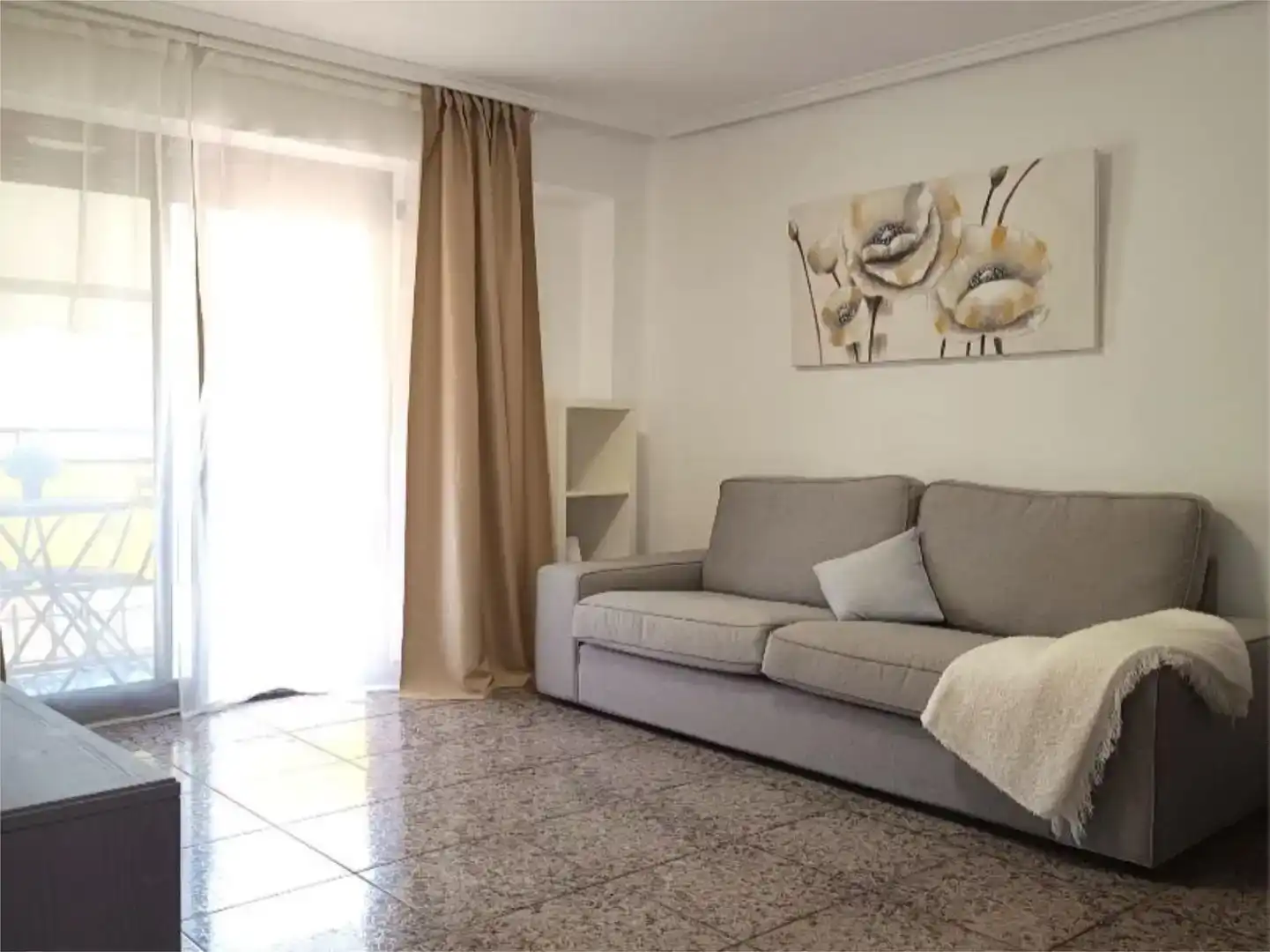 Sala de estar de Piso de alquiler en Tavernes Blanques con Aire acondicionado, Amueblado y Balcón