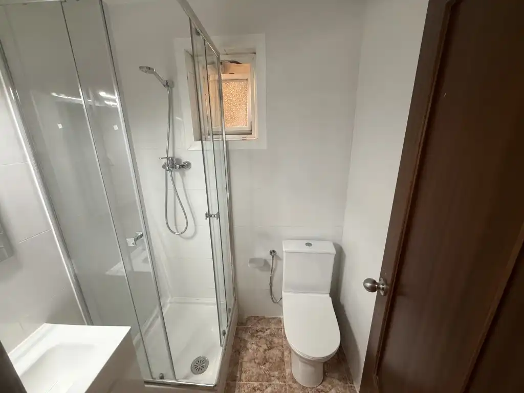 Baño de Apartamento en venta en L'Hospitalet de Llobregat