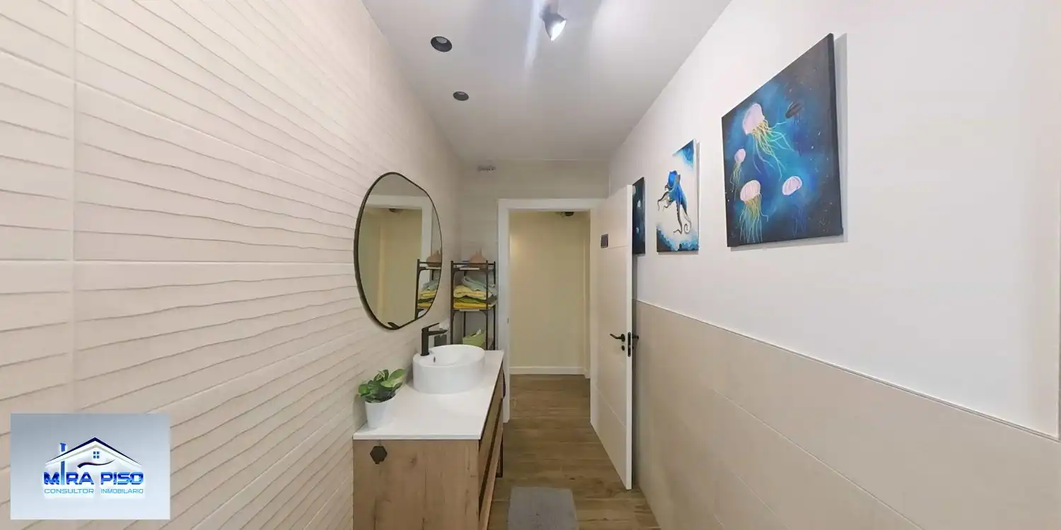 Baño de Casa o chalet en venta en Las Rozas de Valdearroyo  con Calefacción, Terraza y Trastero