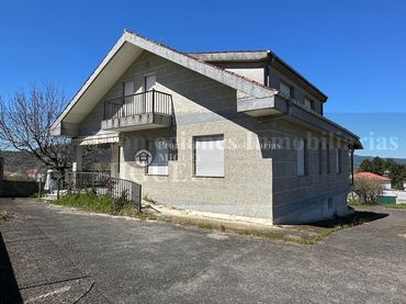 Casa in vendita a Verín