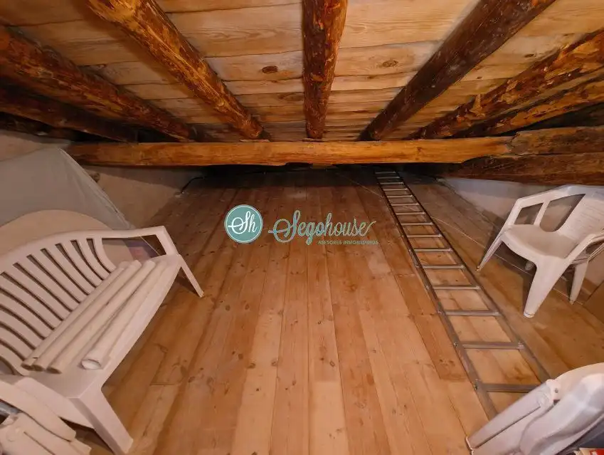 Casa o chalet en venta en Escobar de Polendos con Calefacción y Trastero