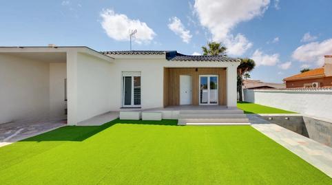 Foto 2 de Casa o xalet en venda a Avenida Baracaldo, Zona Carrefour - Urbanizaciones, Torrevieja