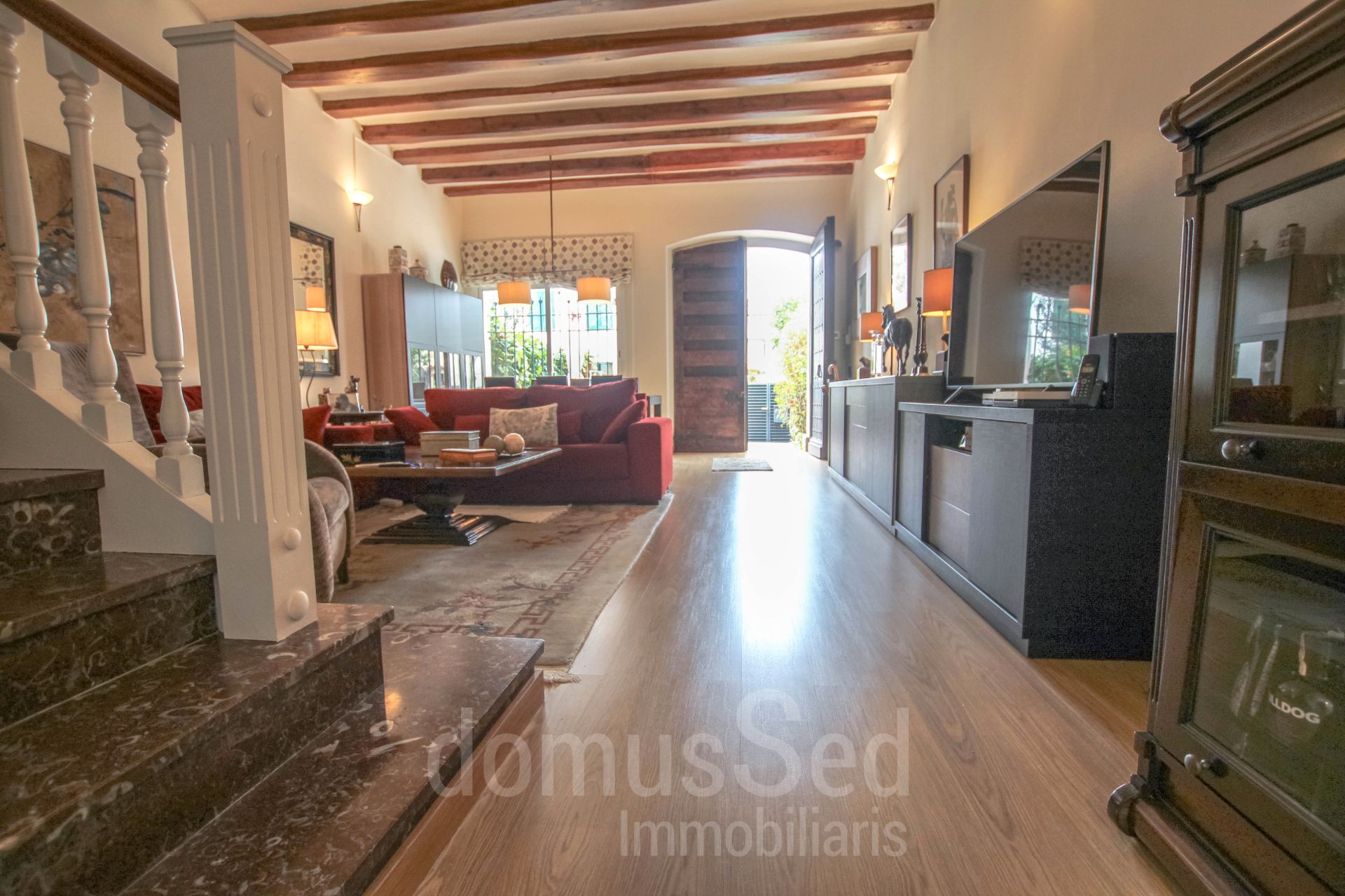 Sala d'estar de Casa adosada en venda en El Masnou amb Aire condicionat, Parquet i Terrassa