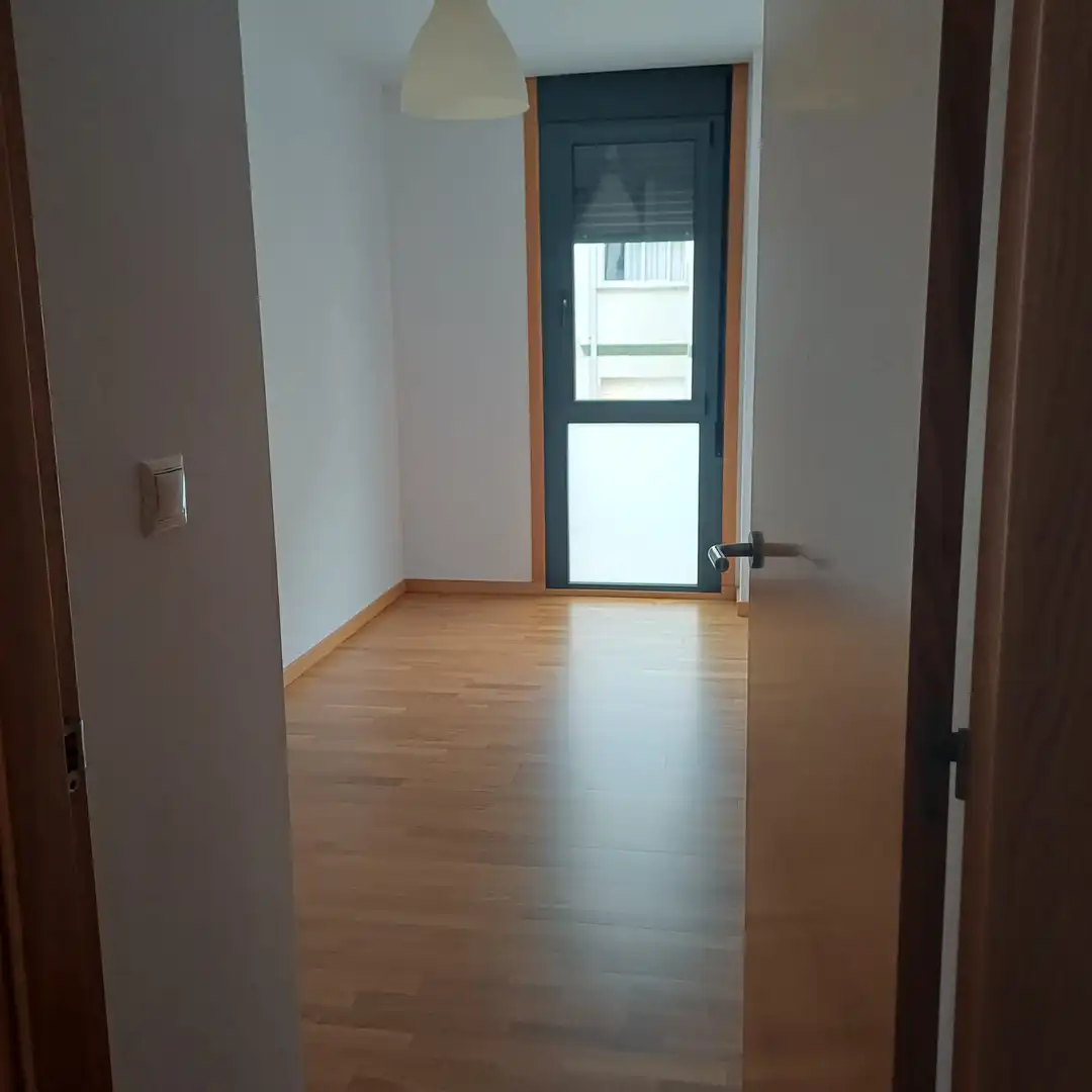 Piso en venta en Vilagarcía de Arousa con Calefacción, Parquet y Trastero