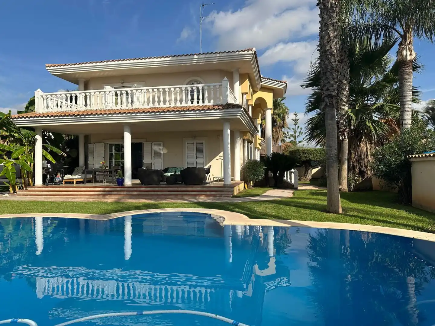 Exterior view of Houses for sale in L'Eliana  with Air Conditioner, Heating and Private garden