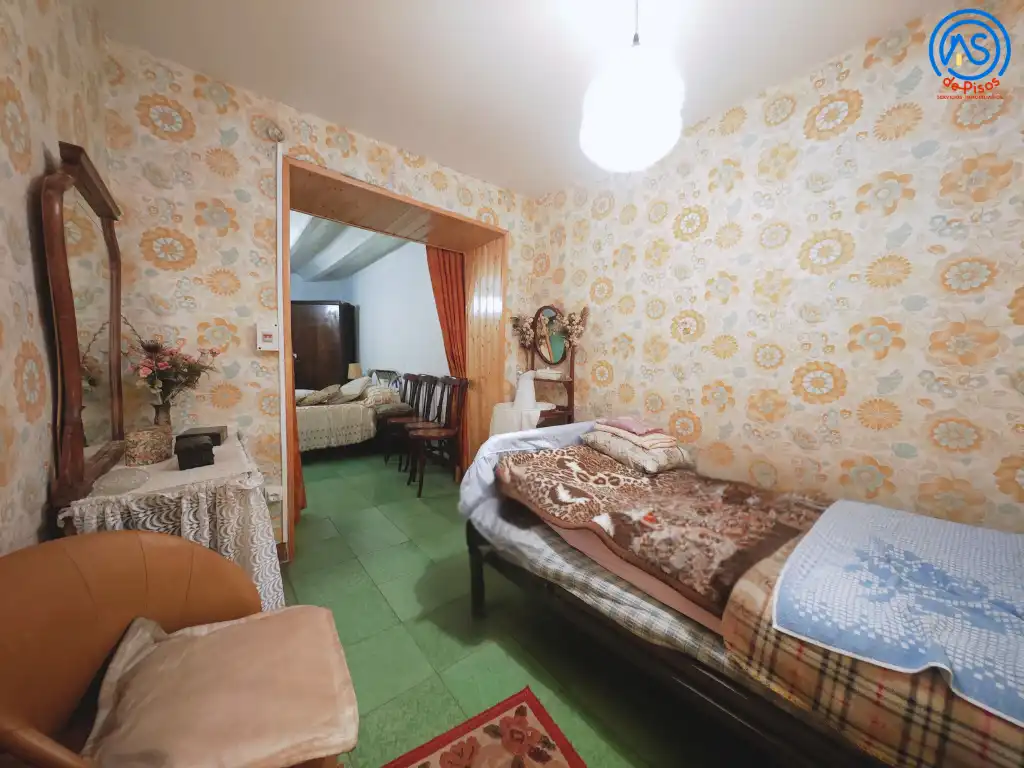 Habitación de Casa o chalet en venta en Brea de Aragón con Calefacción, Trastero y Amueblado