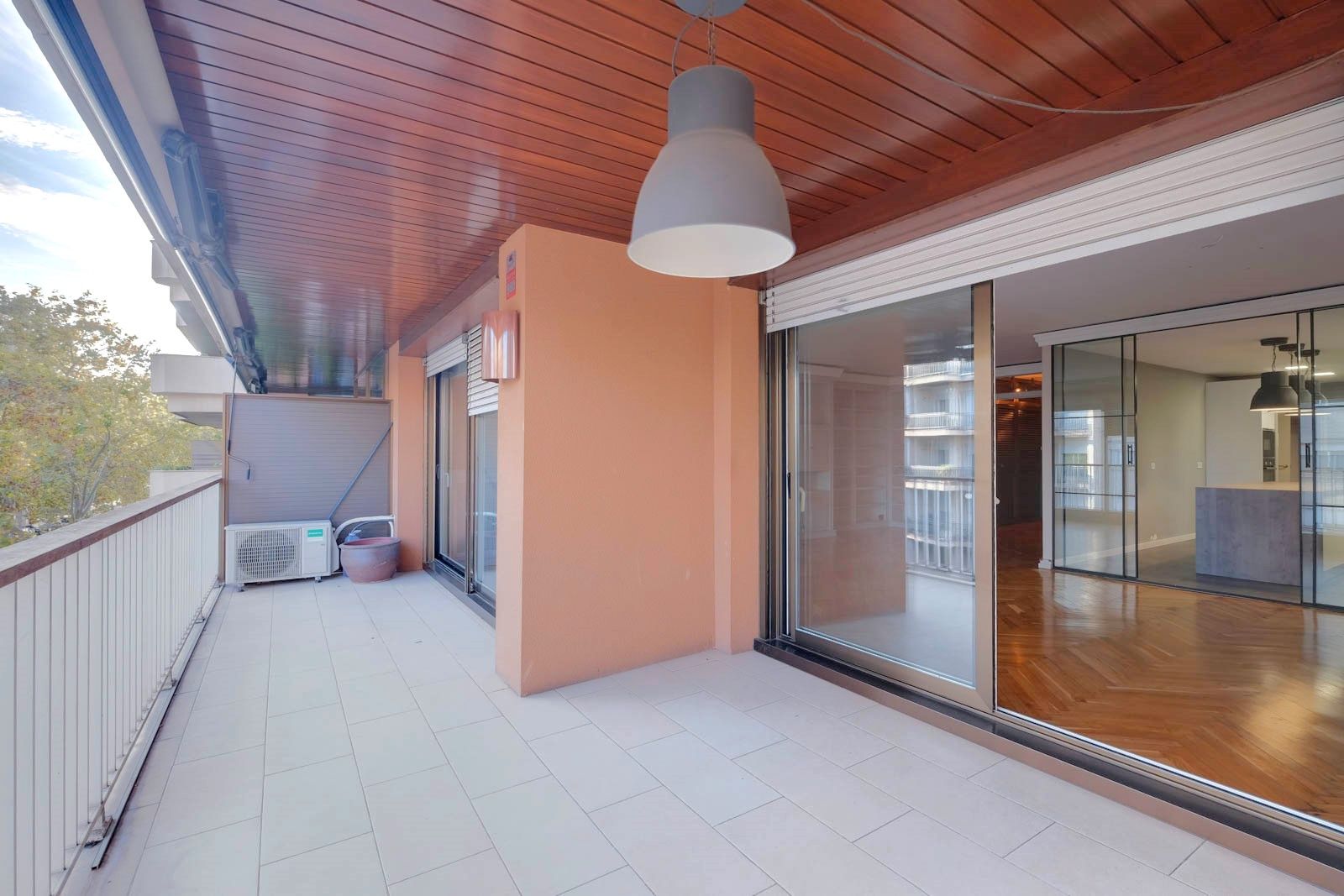 Terrace of Flat for sale in  Barcelona Capital  with Air Conditioner, Parquet flooring and Terrace