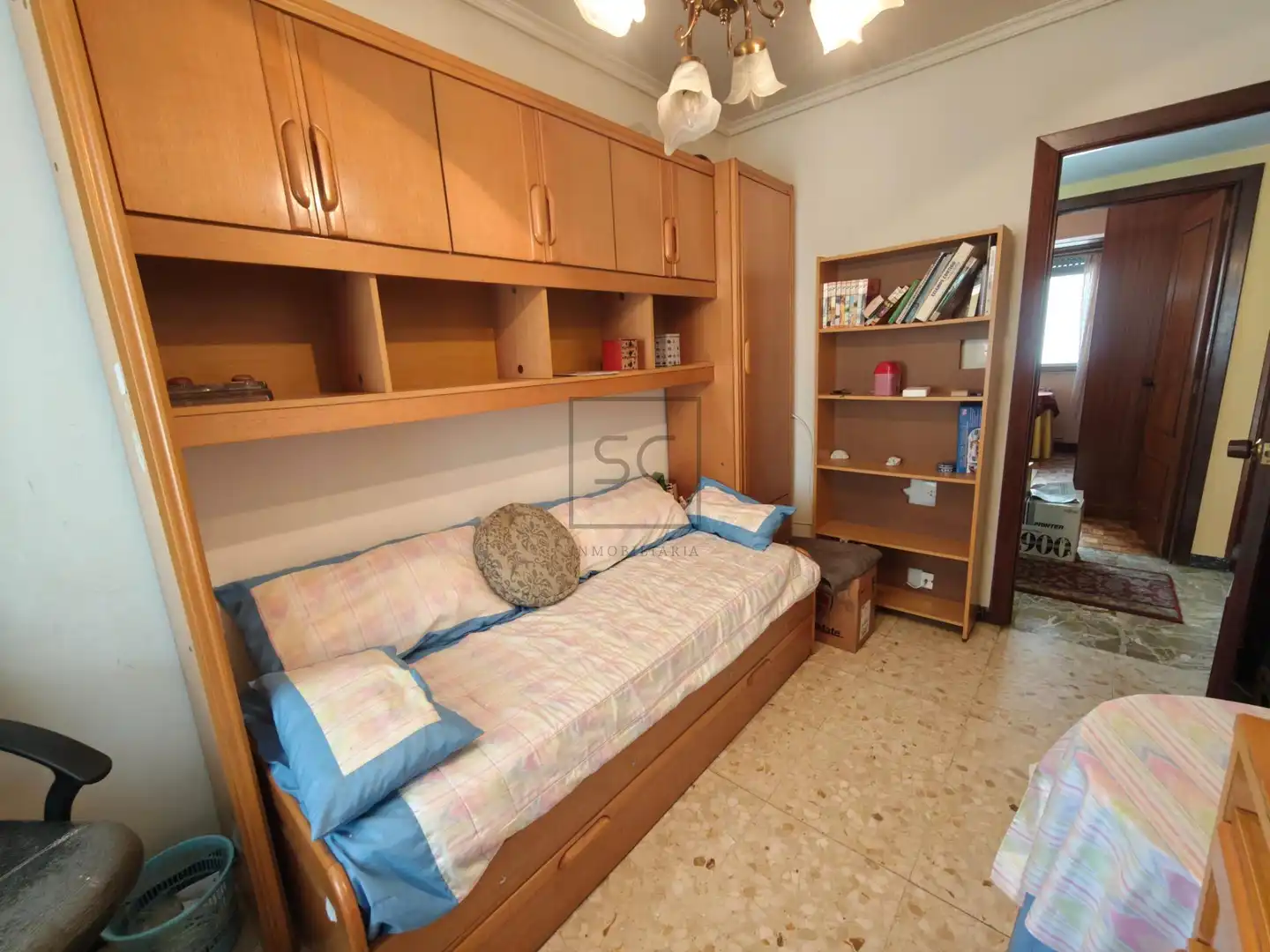 Habitación de Piso en venta en Ferrol con Calefacción, Trastero y Amueblado