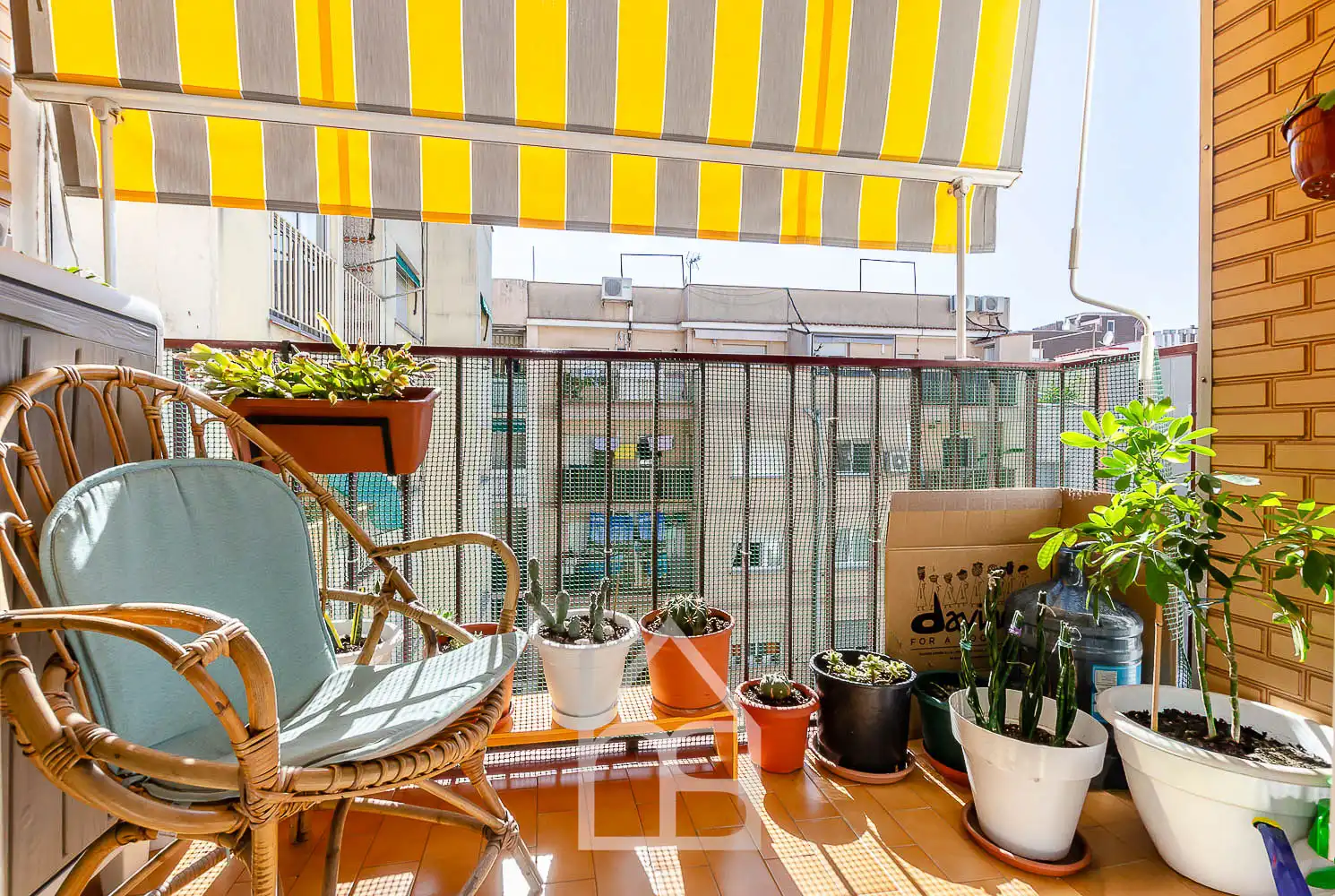 Piso con terraza en venta en Carrer de Domènec Martí i Julià 64, imagen 6