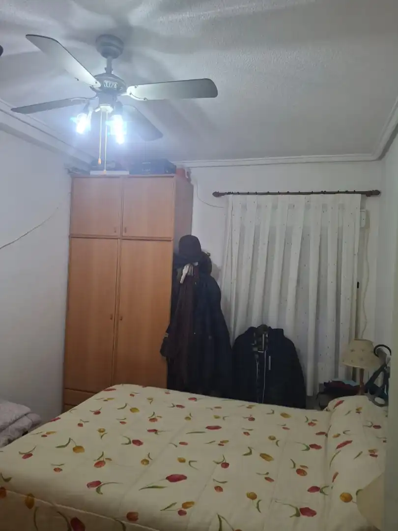 Dormitori de Pis per a compartir en Elche / Elx amb Moblat