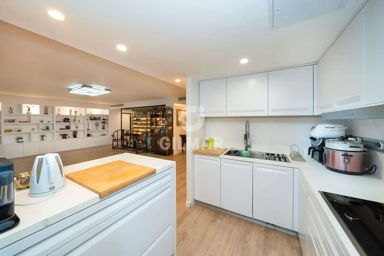 Cocina de Dúplex en venta en Madrid con Calefacción, Jardín privado y Trastero