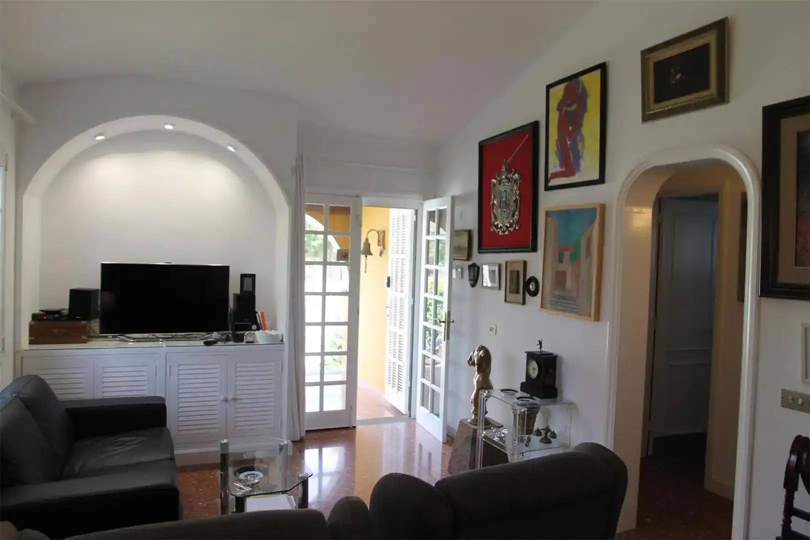 Sala d'estar de Casa o xalet en venda en San Bartolomé de Tirajana amb Aire condicionat i Piscina