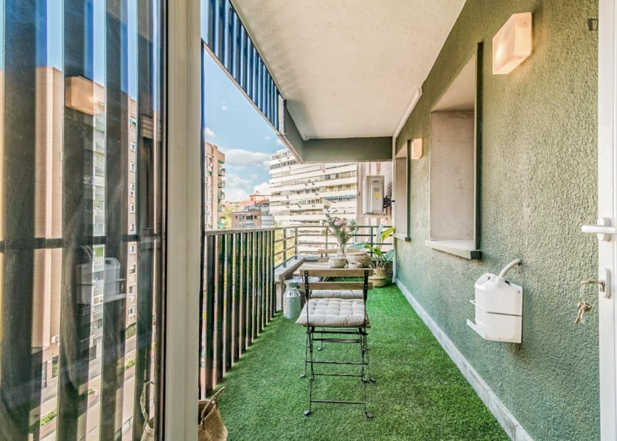 Apartment to share in Jerónimos