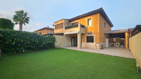 Foto 2 de Casa adosada en venda a Carrer de L'ossa Menor, 6, Almajada - Ravel, Mutxamel