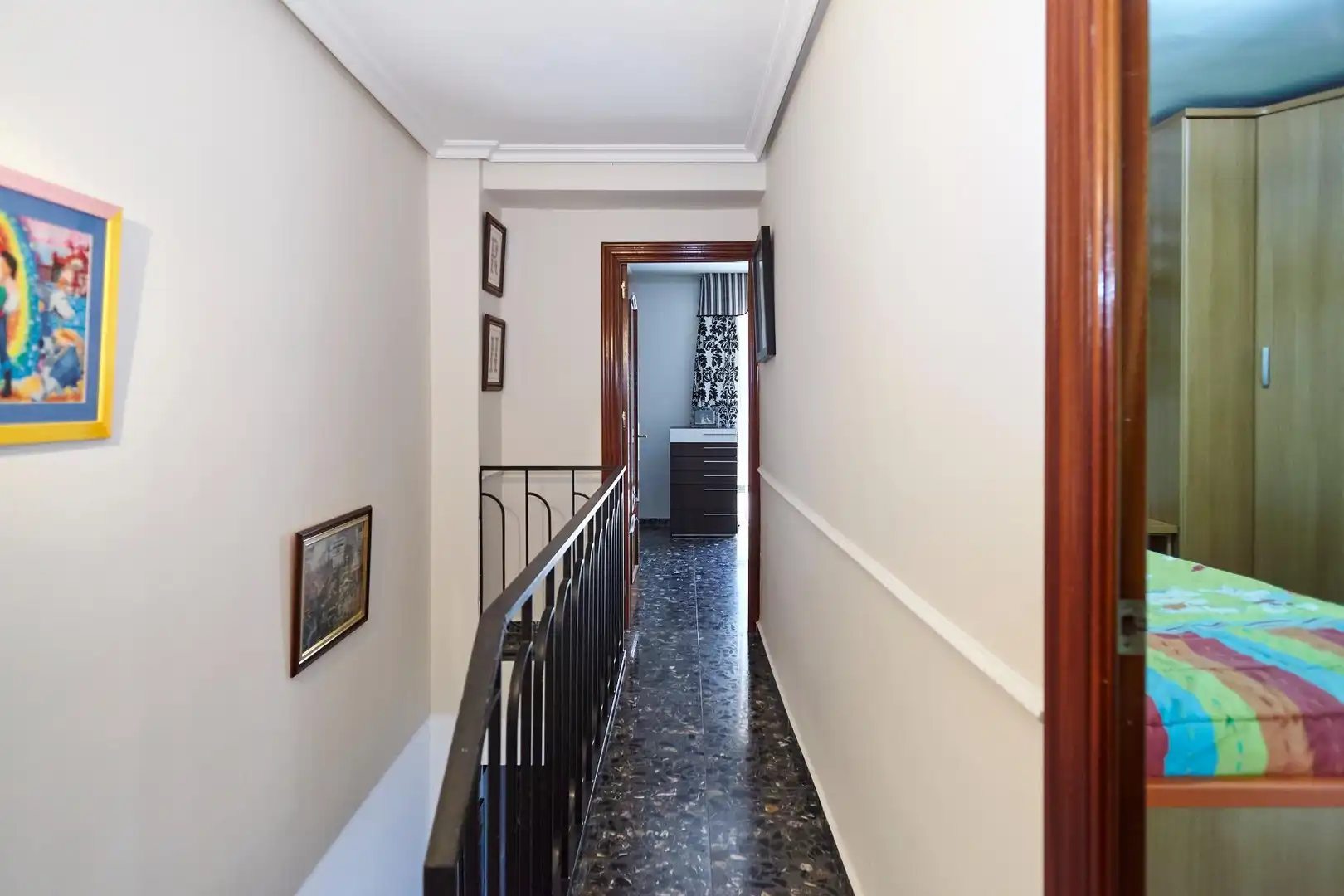 Houses for sale in Martos  with Air Conditioner, Heating and Furnished