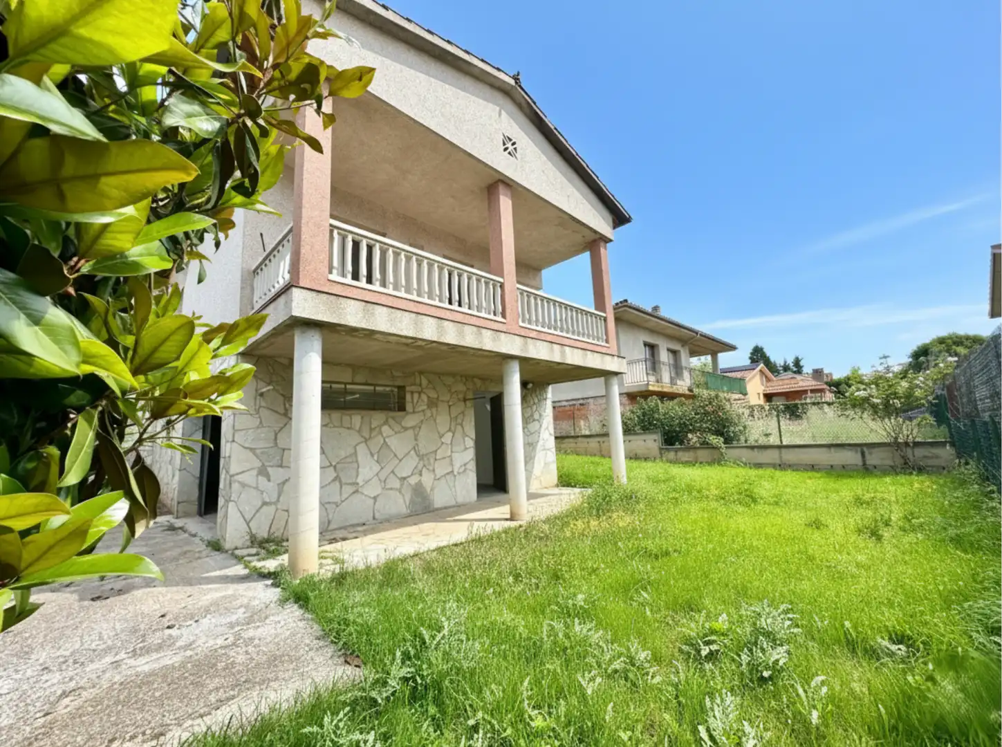Vista exterior de Casa o chalet en venta en Sant Vicenç de Torelló con Calefacción, Jardín privado y Terraza