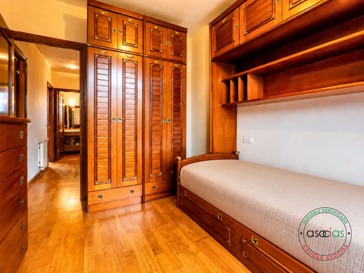 Bedroom of Detached homes for sale in Gijón   with Heating, Private garden and Parquet flooring