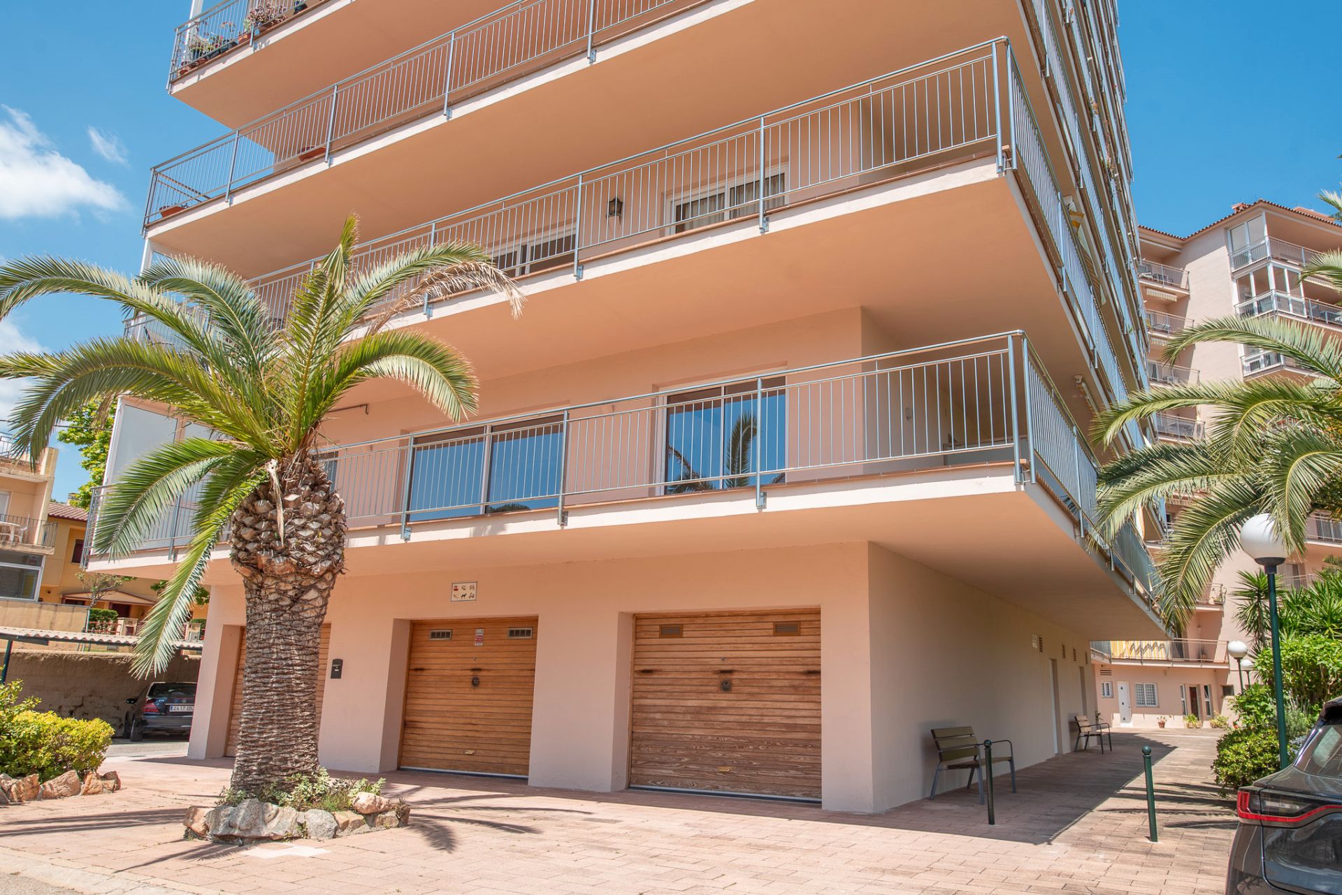 Exterior view of Flat to rent in Sant Feliu de Guíxols  with Air Conditioner, Heating and Parquet flooring