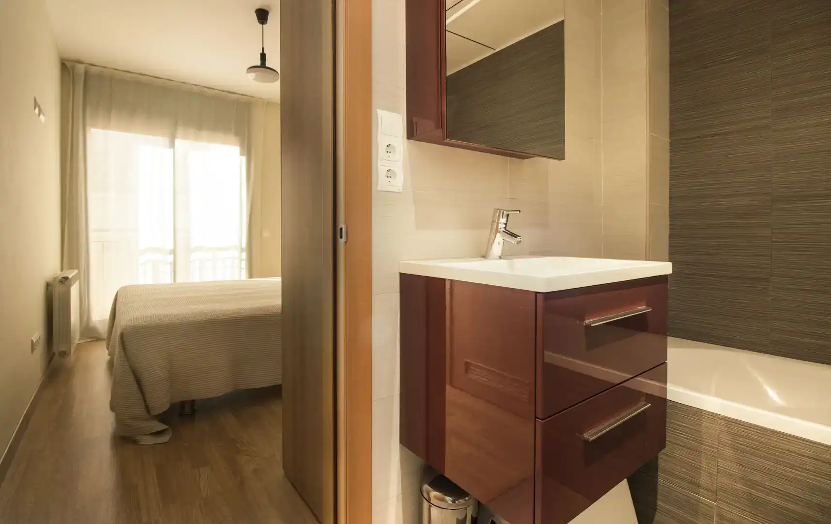 Schlafzimmer von Wohnung zur Miete in Cambrils mit Klimaanlage und Balkon
