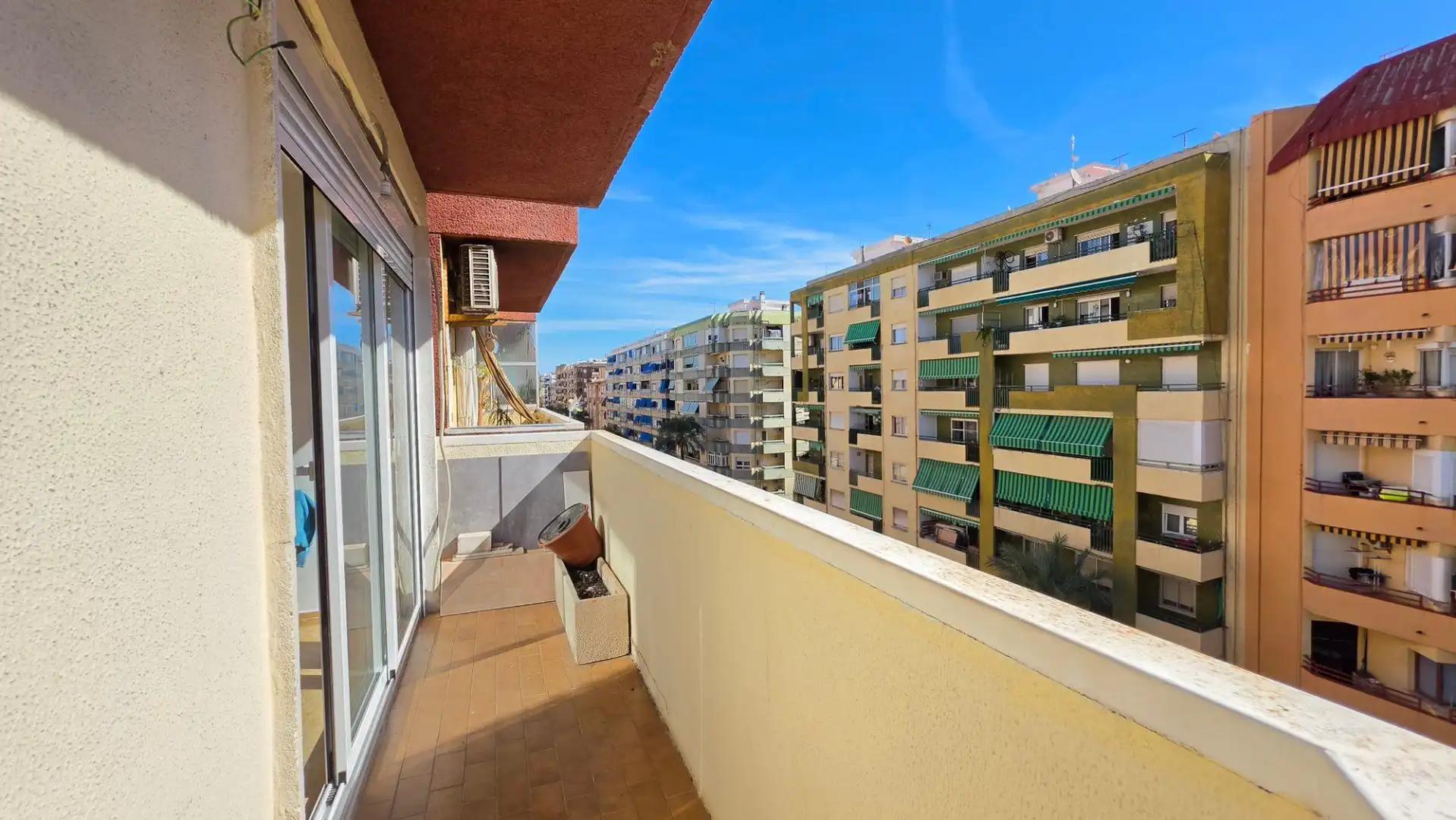 Appartement compact avec terrasse à vendre à Centro Ciudad, imagen 2