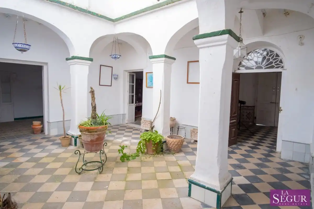 Casa rústica amb terrassa en venda a Vejer