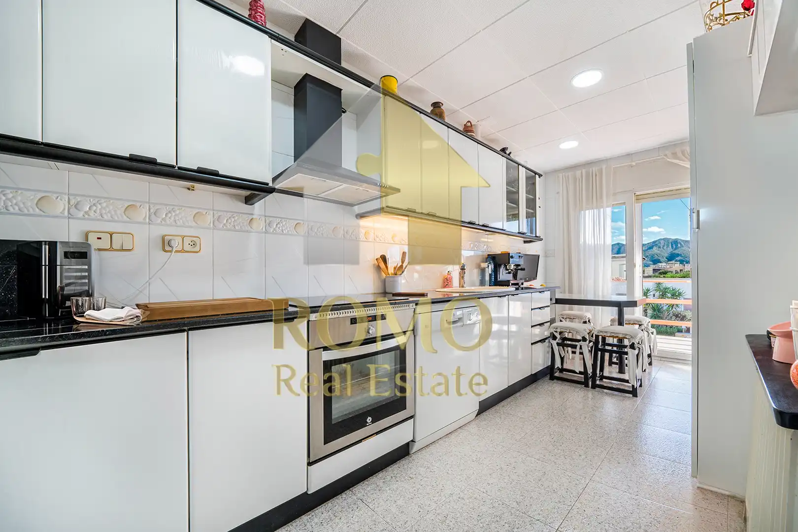 Cocina de Casa adosada en venta en Sant Fost de Campsentelles con Calefacción, Jardín privado y Terraza