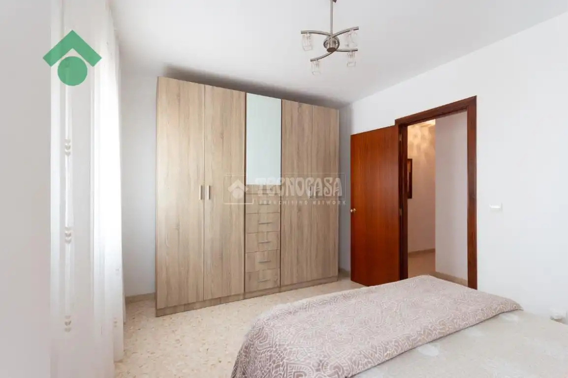 Bedroom of Flat for sale in Vélez-Málaga  with Community pool