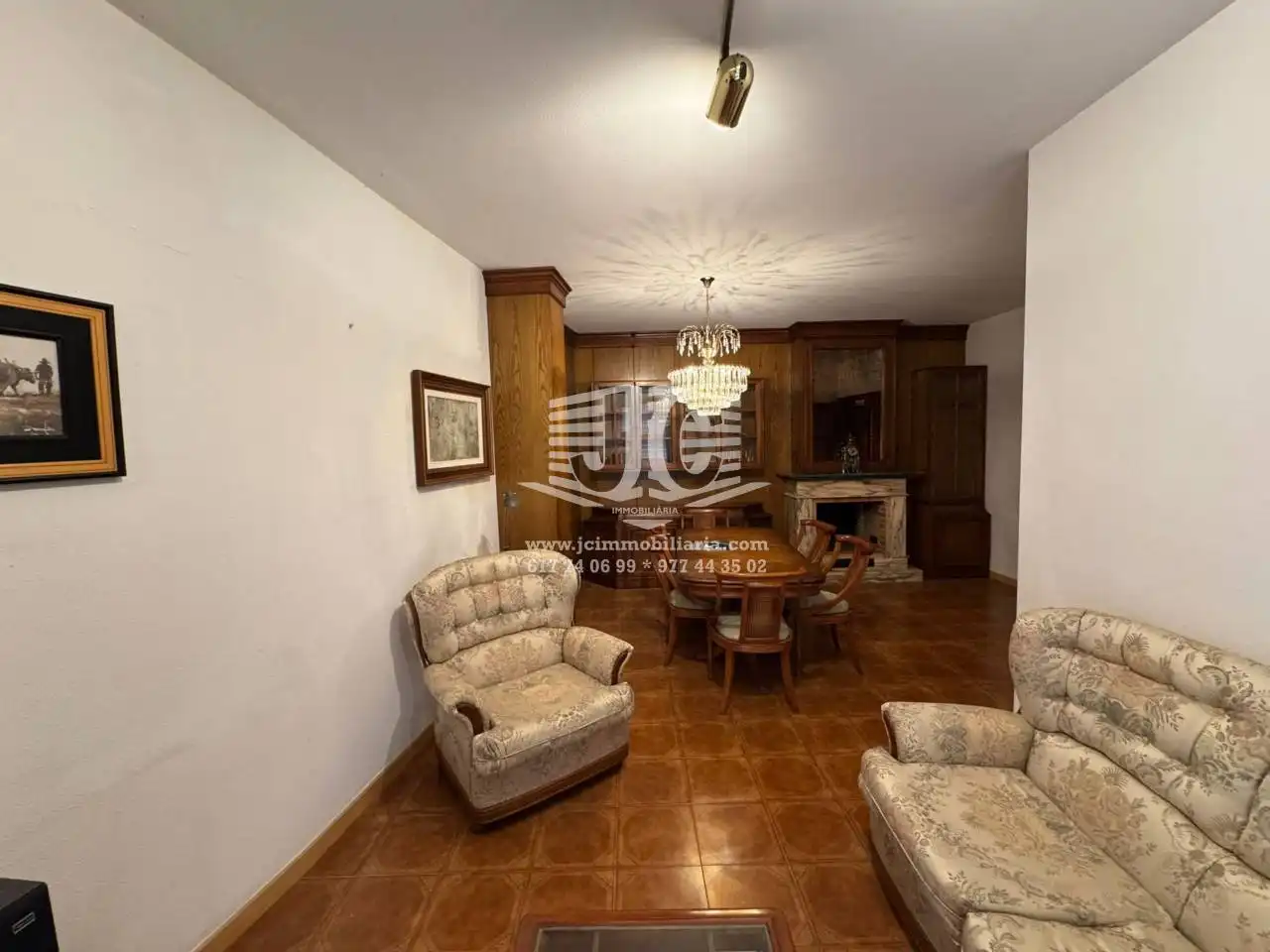 Sala d'estar de Casa o xalet en venda en Tortosa amb Aire condicionat, Terrassa i Moblat