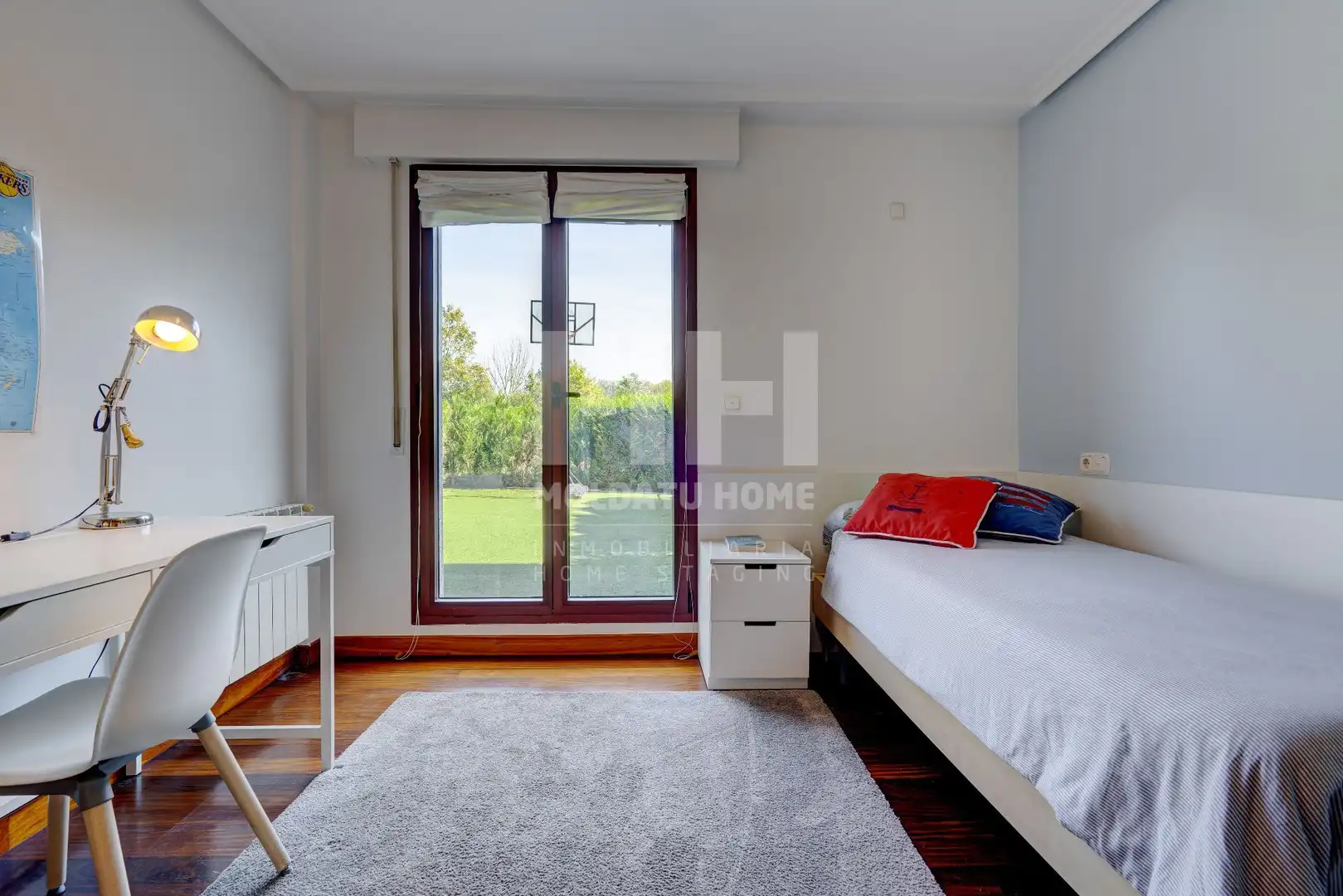 Schlafzimmer von Wohnung zur Miete in Donostia - San Sebastián  mit Heizung, Privatgarten und Terrasse