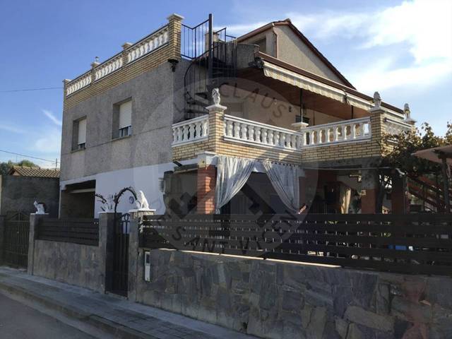 Casa-chalet en Venta en Castellgalí
