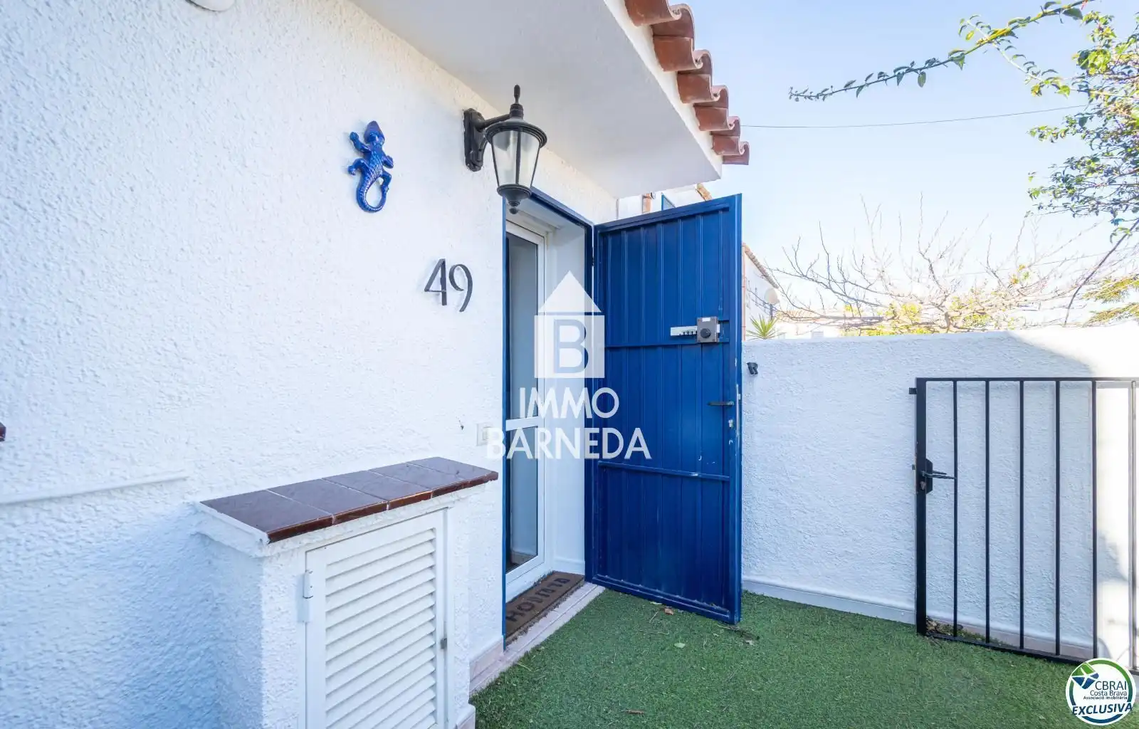 Exterior view of Houses for sale in Empuriabrava  with Air Conditioner, Heating and Terrace