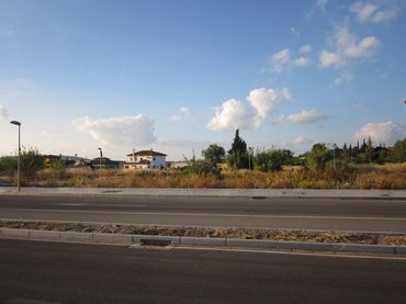 Terreni e lotti in vendita a Del Medio Ambiente 17