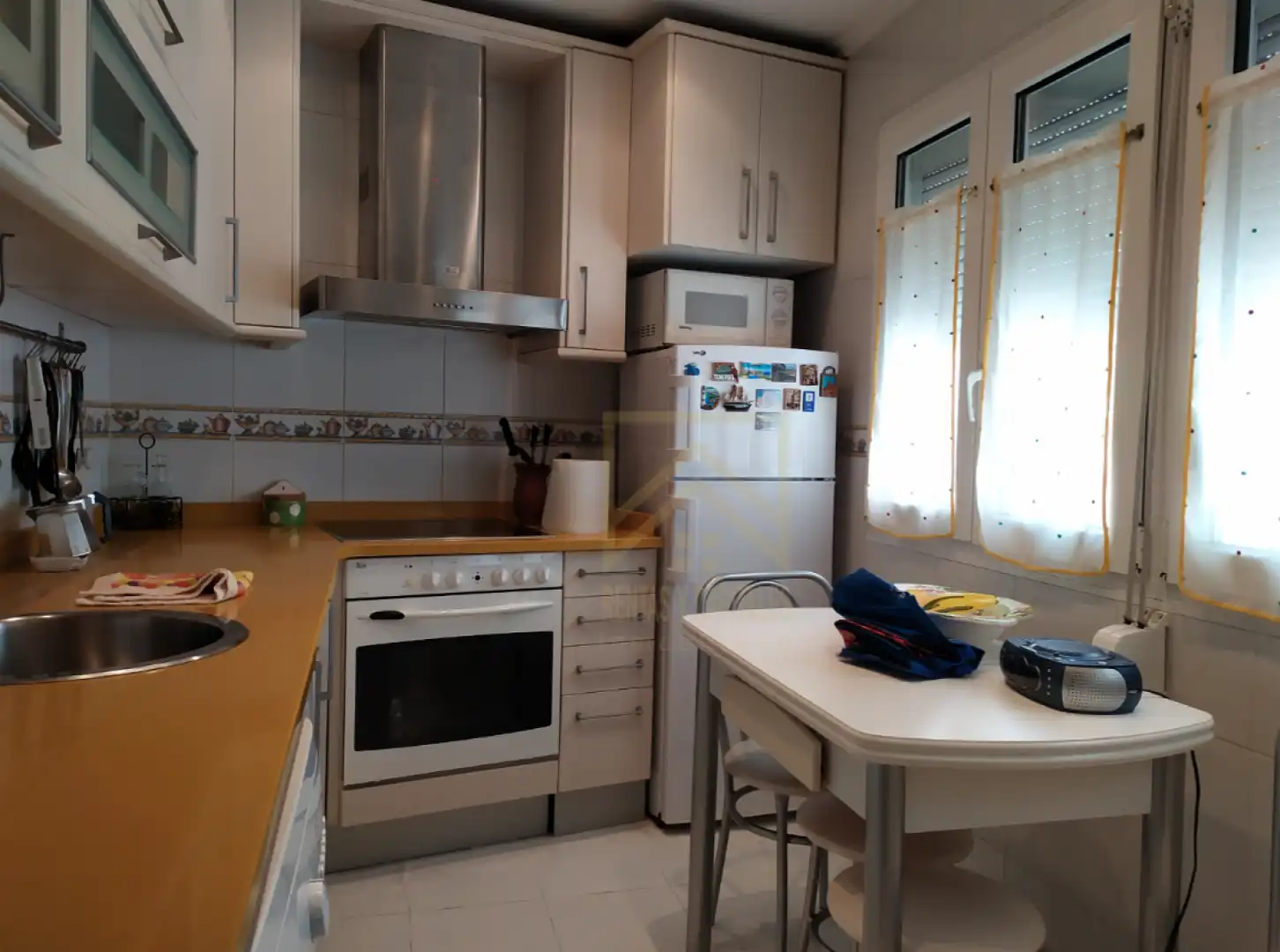 Küche von Wohnung zur Miete in Santander mit Heizung und Möbliert