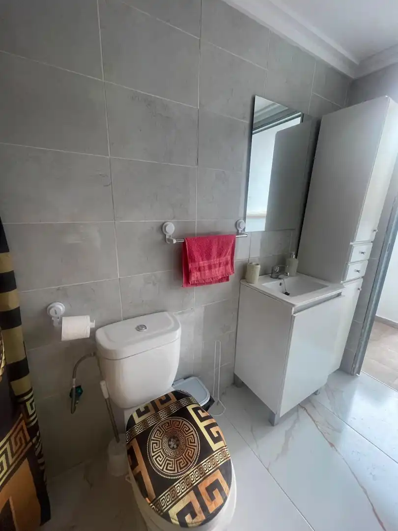 Bathroom of Houses for sale in Alzira  with Air Conditioner, Terrace and Furnished