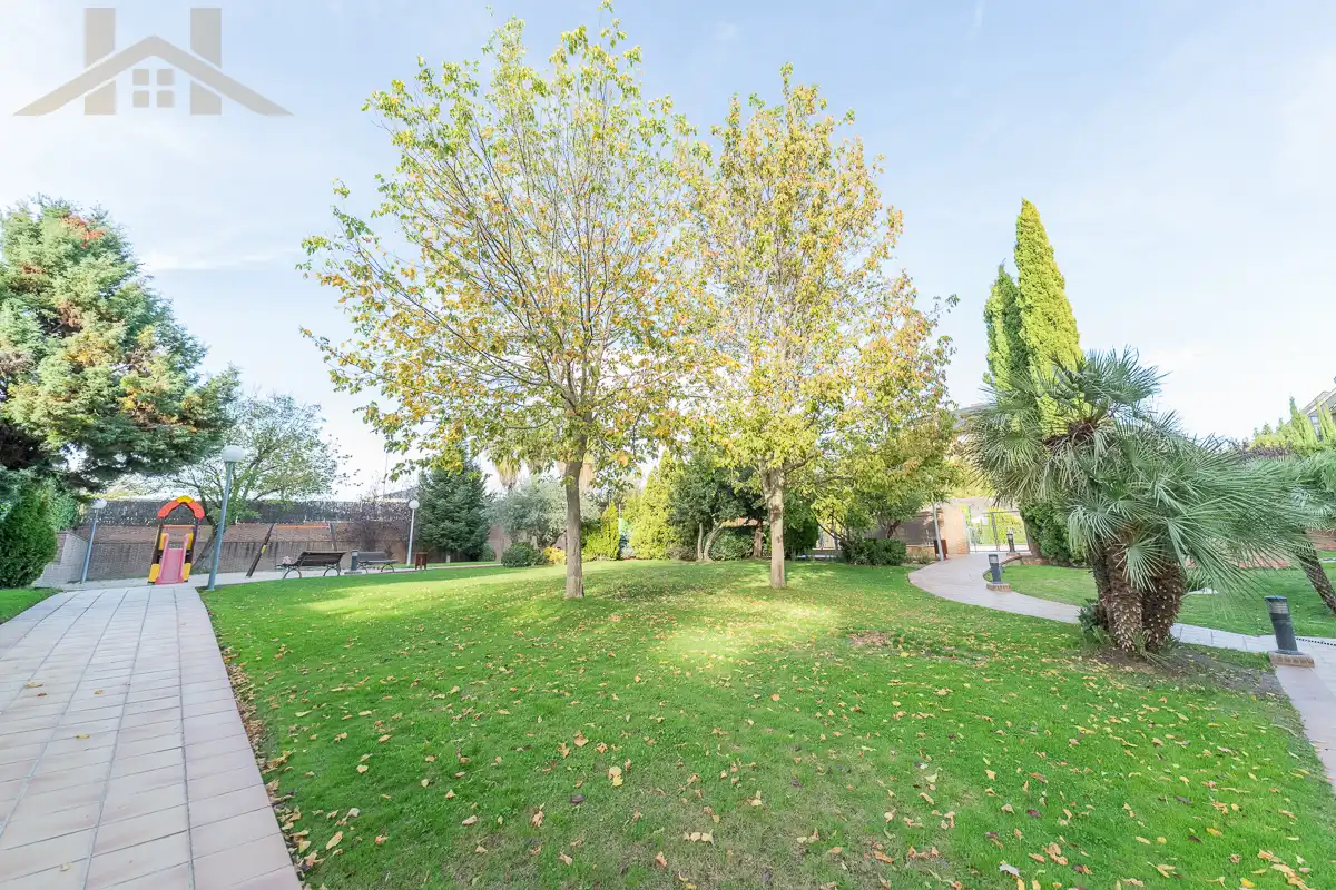 Garden of Attic for sale in Majadahonda  with Air Conditioner, Heating and Terrace