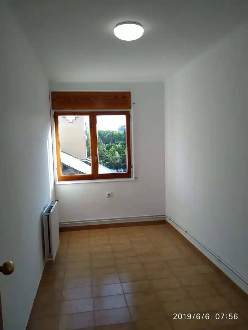 Flat with lift for sale in Carrer Joan Tarrús i Bru, imagen 11