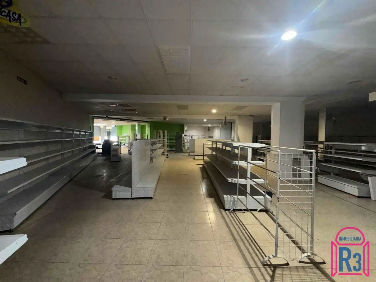 Business premises to rent in Ramiro Valbuena, imagen 9