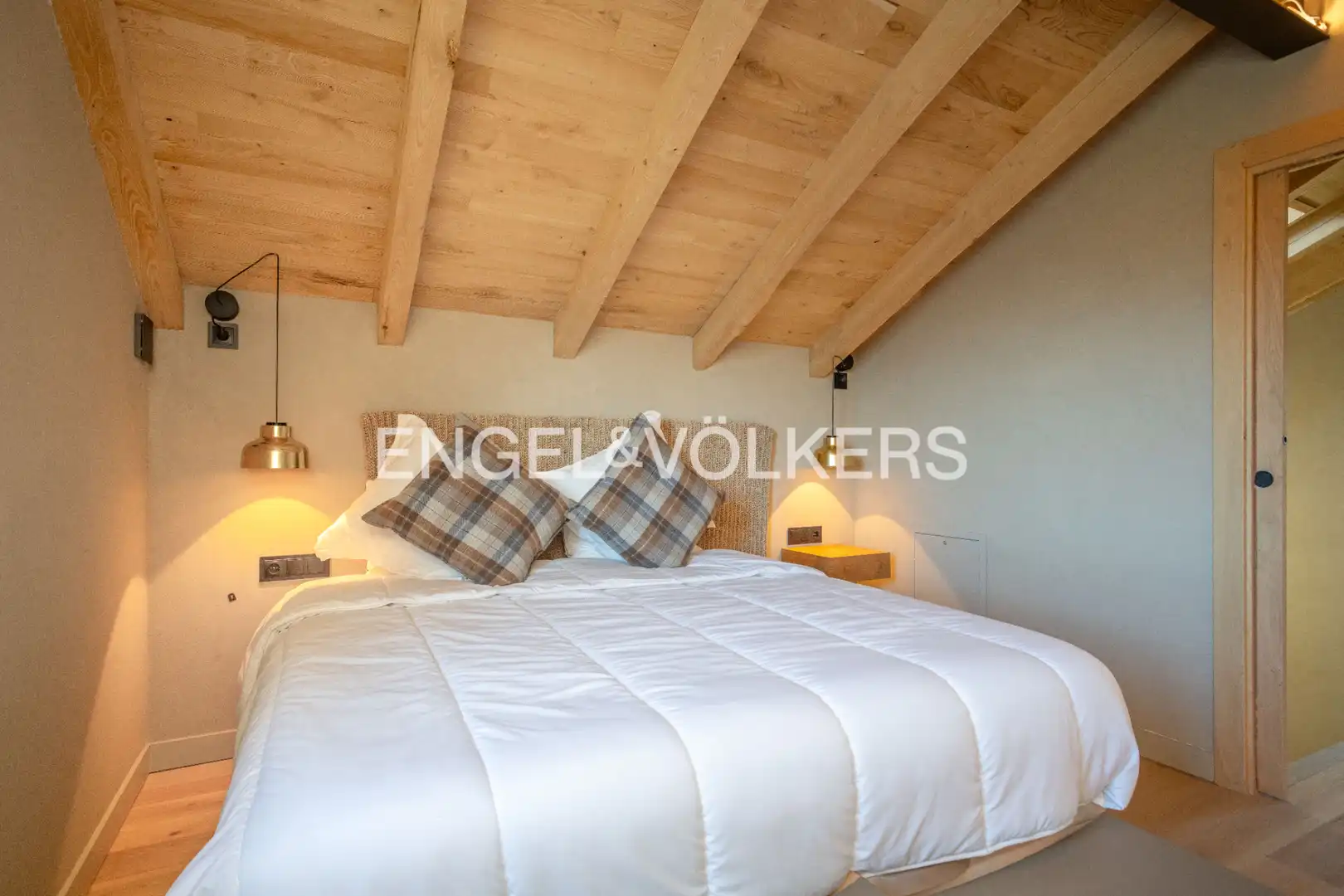 Bedroom of Houses for sale in Ger  with Heating, Private garden and Parquet flooring