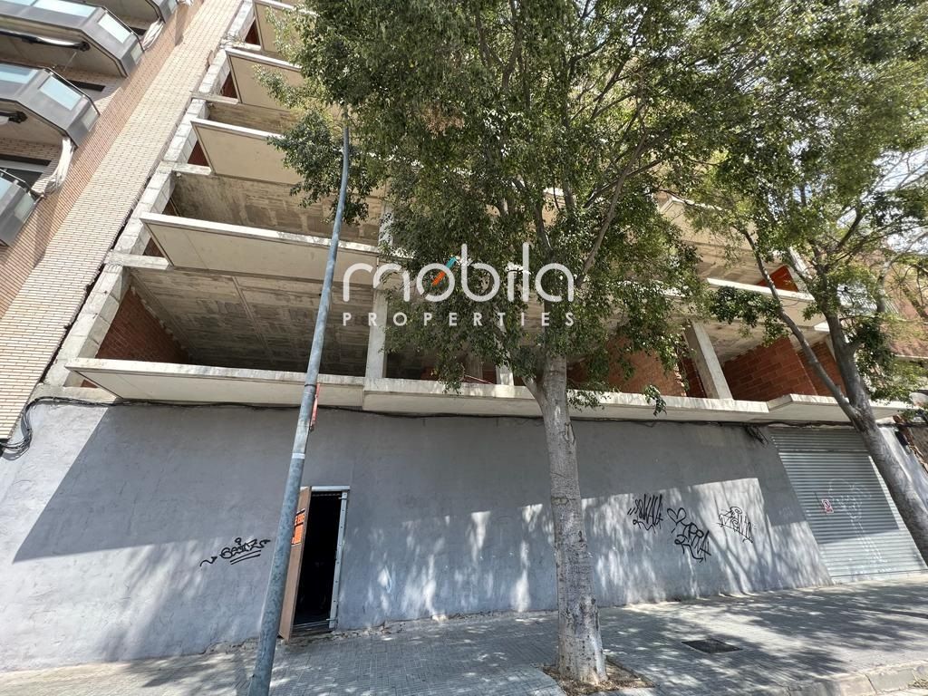 Exterior view of Building for sale in Terrassa