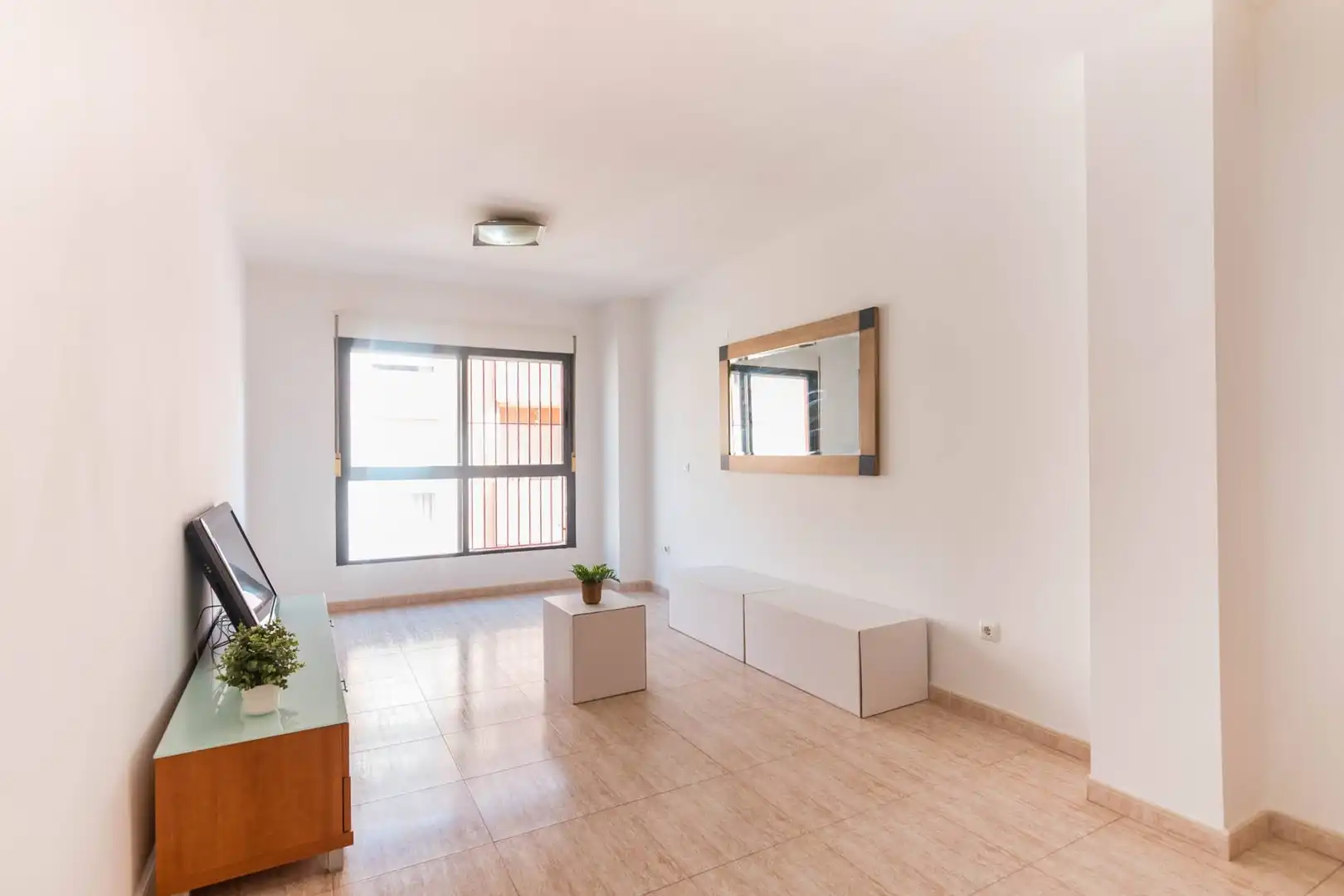 Sala d'estar de Pis en venda en Murcia amb Traster