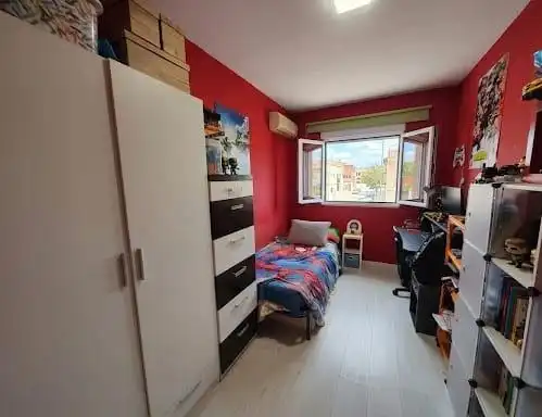 Bedroom of Houses for sale in Plasencia  with Air Conditioner